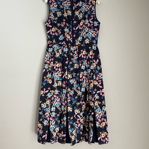 Ports Women Silky Floral Flutter Navy Dress 4 - Picture 2 of 4